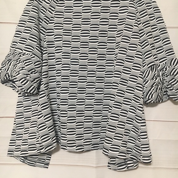 Jacket - Picture 2 of 4